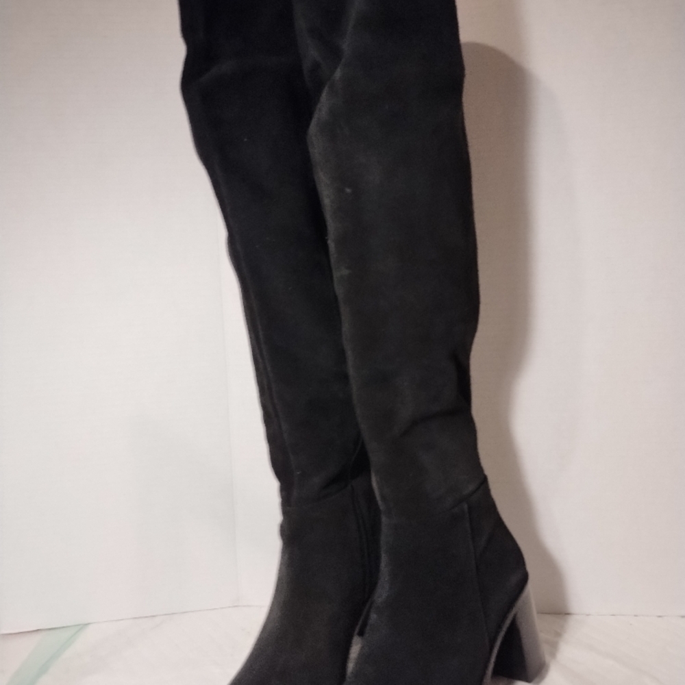 Seychelles (nwot)Gifted Black Suede Over The Knee Women's Boots size 7.5